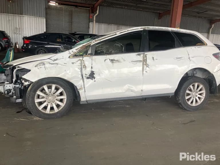 2011 Mazda CX-7 Used VIN JM0ER10L200235498 – photo 17 2011 Mazda CX-7 Used VIN JM0ER10L200235498 – photo 17