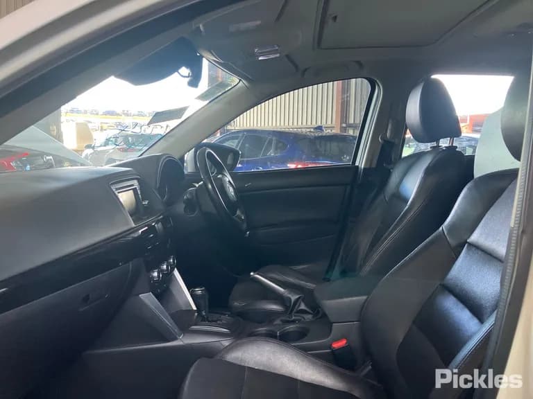 2012 Mazda CX-5 Used VIN JM0KE102100123767 – photo 12 2012 Mazda CX-5 Used VIN JM0KE102100123767 – photo 12