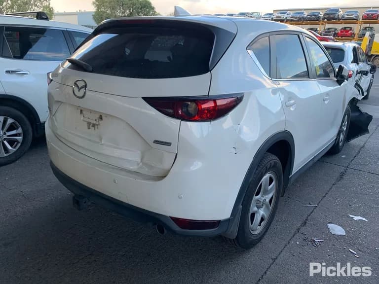 2019 Mazda CX-5 Used VIN JM0KF2W7600365365 – photo 13 2019 Mazda CX-5 Used VIN JM0KF2W7600365365 – photo 13