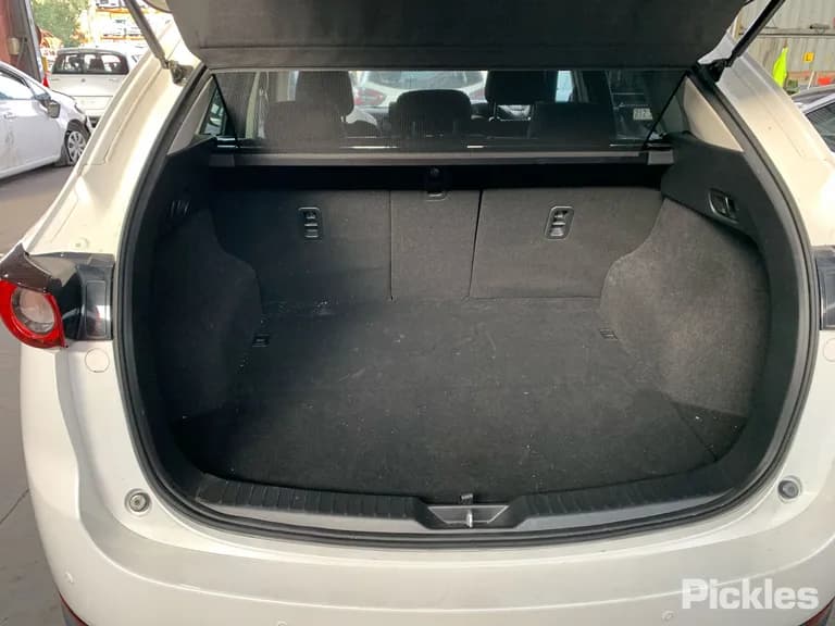 2021 Mazda CX-5 Used VIN JM0KF2W7A00667096 – interior seats 2021 Mazda CX-5 Used VIN JM0KF2W7A00667096 – interior seats