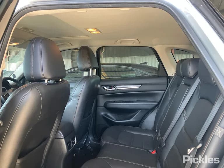 2017 Mazda CX-5 Used VIN JM0KF4WLA00105137 – side profile 2017 Mazda CX-5 Used VIN JM0KF4WLA00105137 – side profile