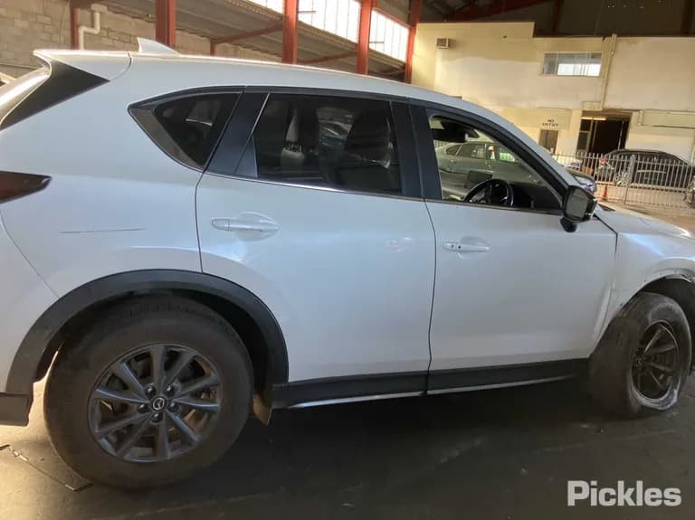 2022 Mazda CX-5 Used VIN JM0KF4WLA00771302 – rear exterior 2022 Mazda CX-5 Used VIN JM0KF4WLA00771302 – rear exterior