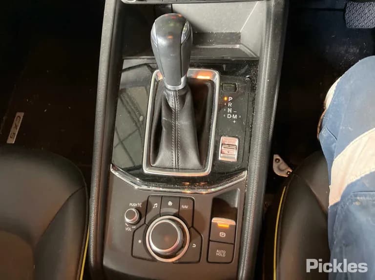 2022 Mazda CX-5 Used VIN JM0KF4WLA00771302 – trunk area 2022 Mazda CX-5 Used VIN JM0KF4WLA00771302 – trunk area