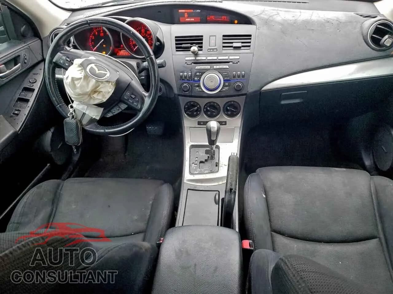 2010 MAZDA MAZDA3 Damaged VIN JM1BL1H54A1196414 – undercarriage 2010 MAZDA MAZDA3 Damaged VIN JM1BL1H54A1196414 – undercarriage