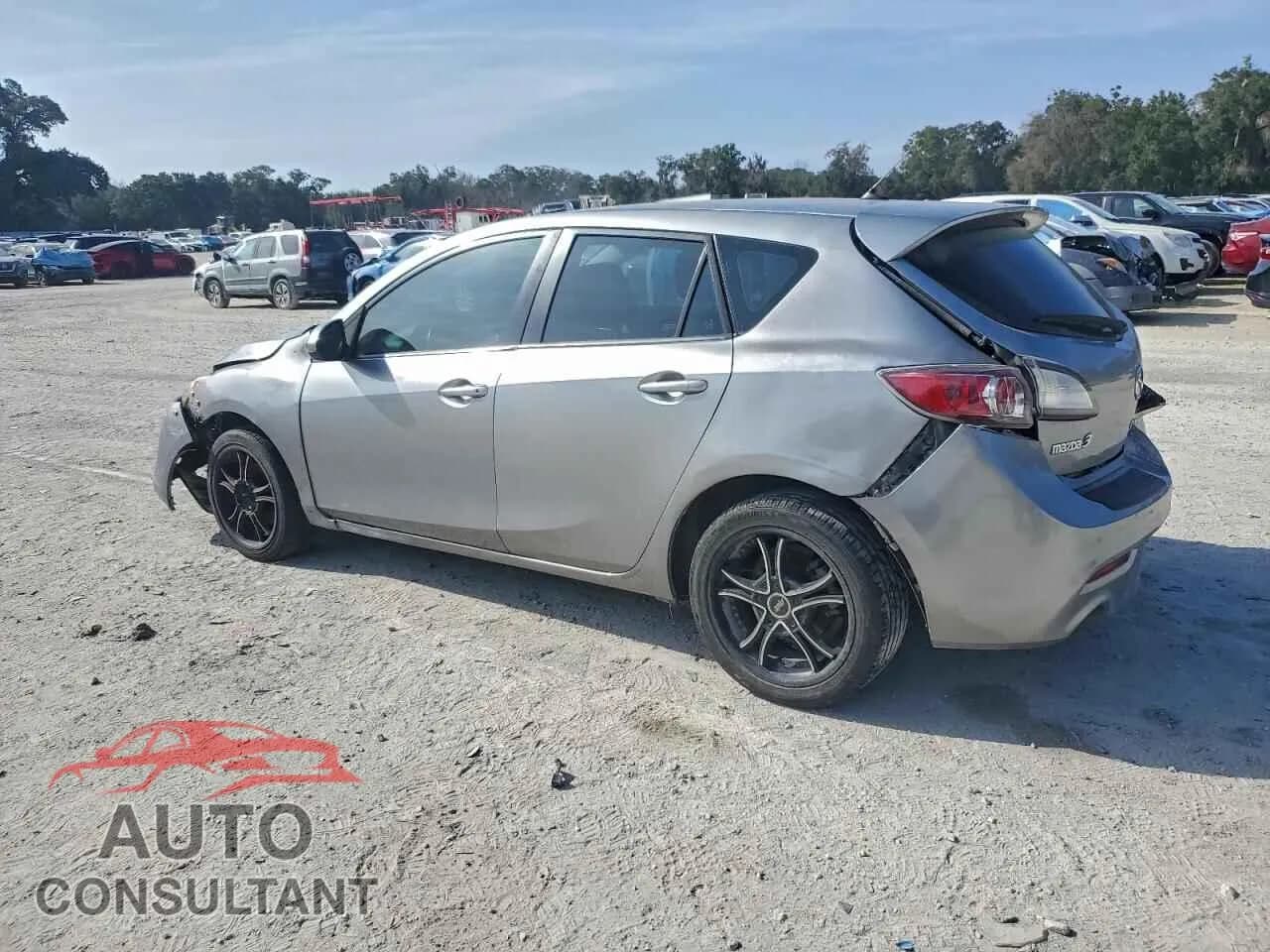 2013 MAZDA 3 Used VIN JM1BL1LP3D1781451 – rear exterior 2013 MAZDA 3 Used VIN JM1BL1LP3D1781451 – rear exterior