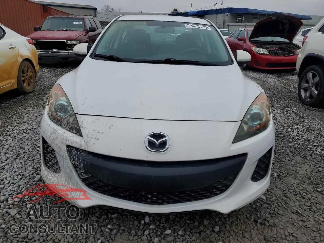 2012 MAZDA 3 Damaged VIN JM1BL1V74C1647544 – interior seats 2012 MAZDA 3 Damaged VIN JM1BL1V74C1647544 – interior seats