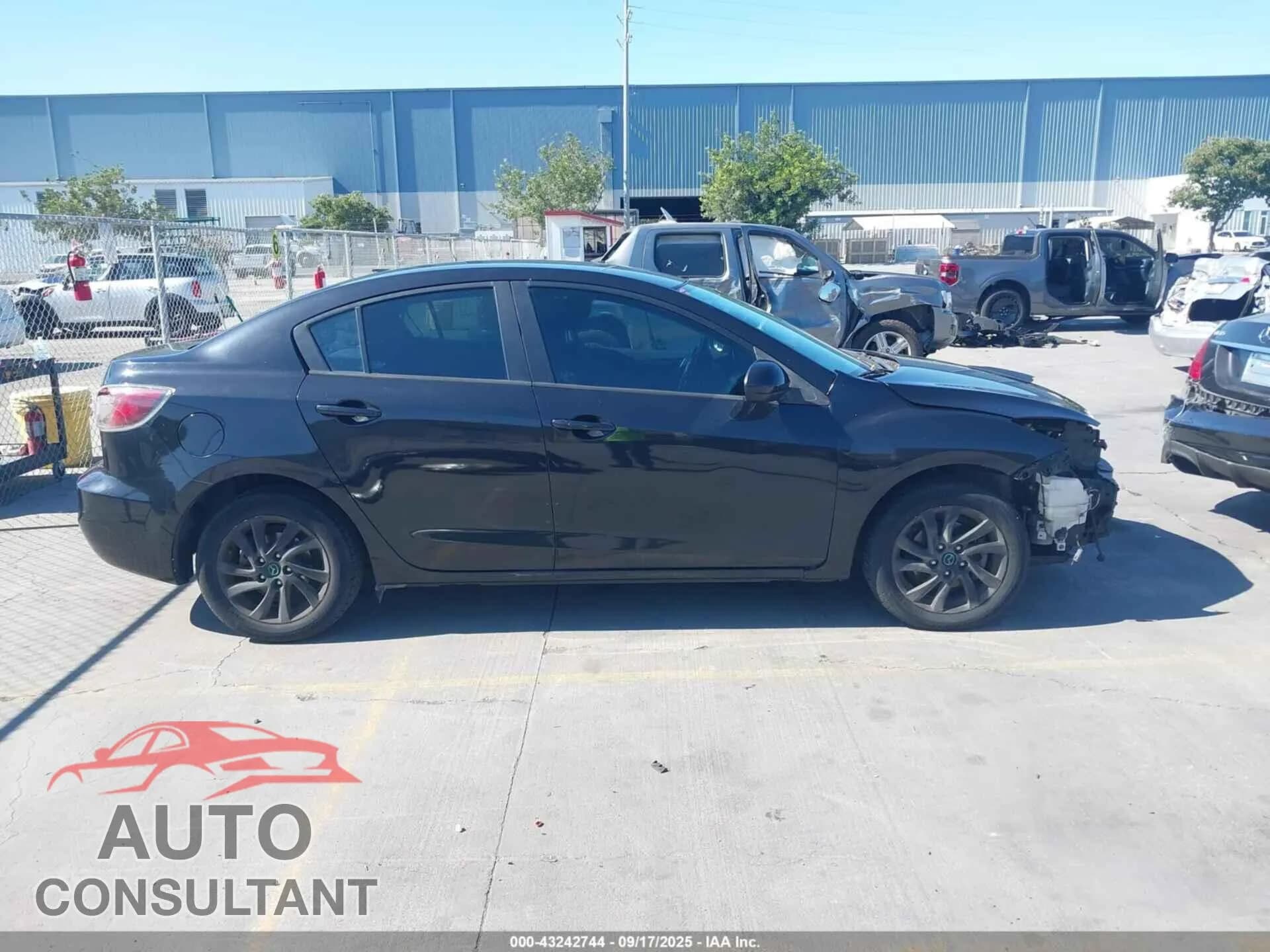 2013 MAZDA MAZDA3 Damaged VIN JM1BL1VP0D1807517 – photo 14 2013 MAZDA MAZDA3 Damaged VIN JM1BL1VP0D1807517 – photo 14