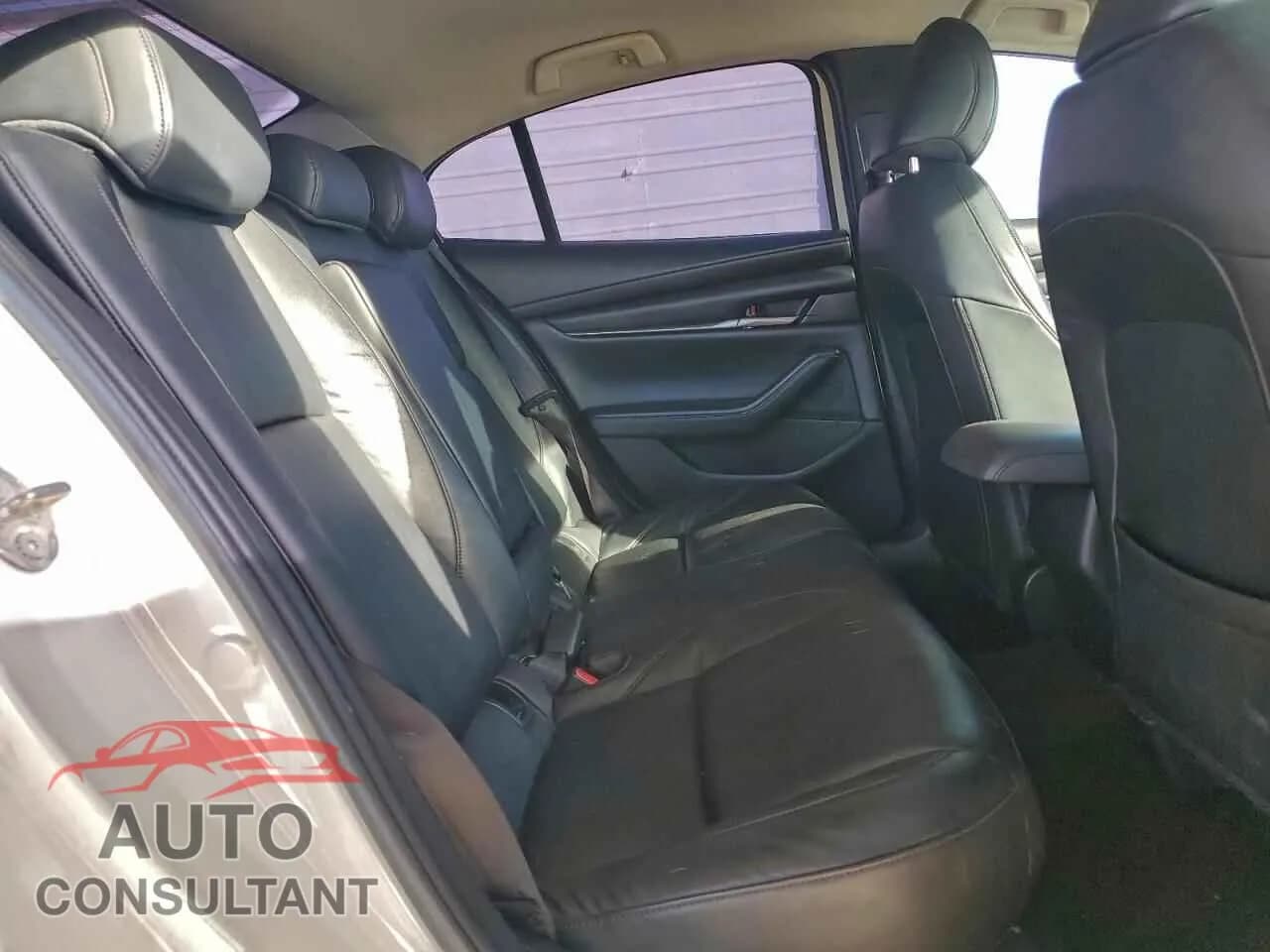 2021 MAZDA 3 Damaged VIN JM1BPABL4M1320844 – odometer reading 2021 MAZDA 3 Damaged VIN JM1BPABL4M1320844 – odometer reading