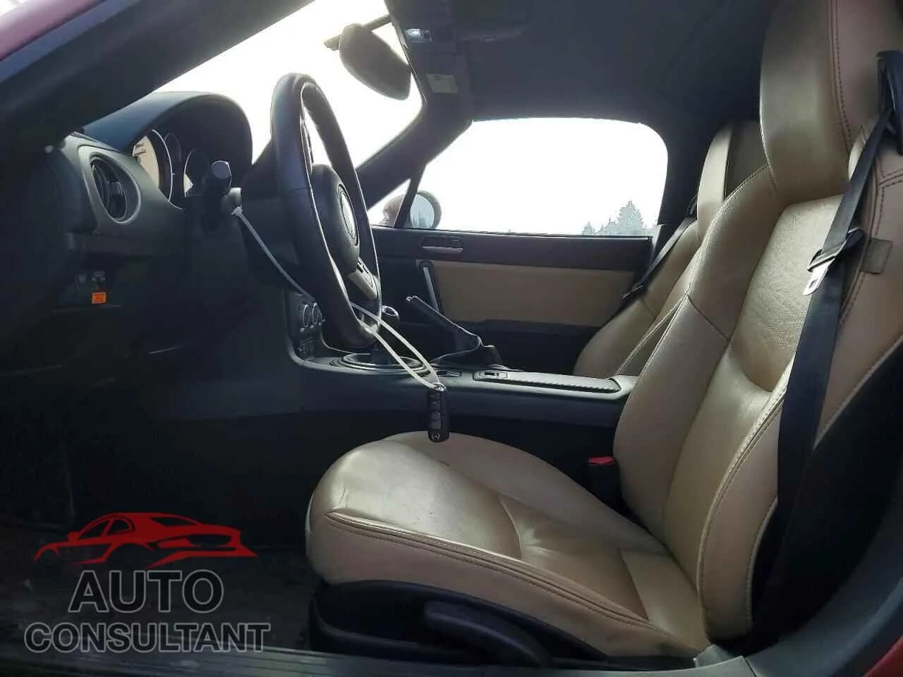 2011 MAZDA MX5 Damaged VIN JM1NC2PF8B0216376 – exterior detail 2011 MAZDA MX5 Damaged VIN JM1NC2PF8B0216376 – exterior detail