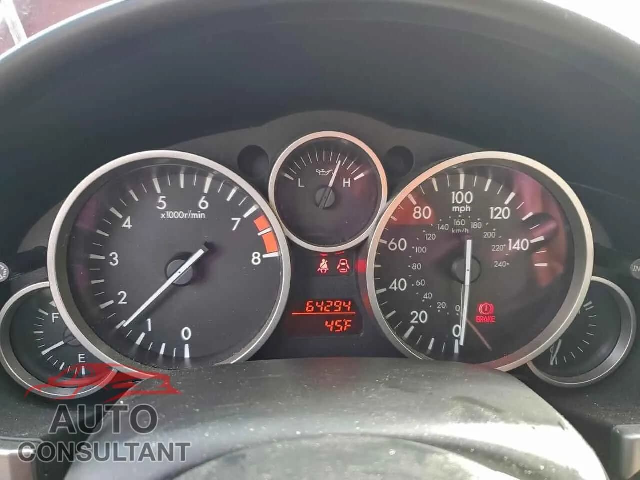 2011 MAZDA MX5 Damaged VIN JM1NC2PF8B0216376 – trunk area 2011 MAZDA MX5 Damaged VIN JM1NC2PF8B0216376 – trunk area