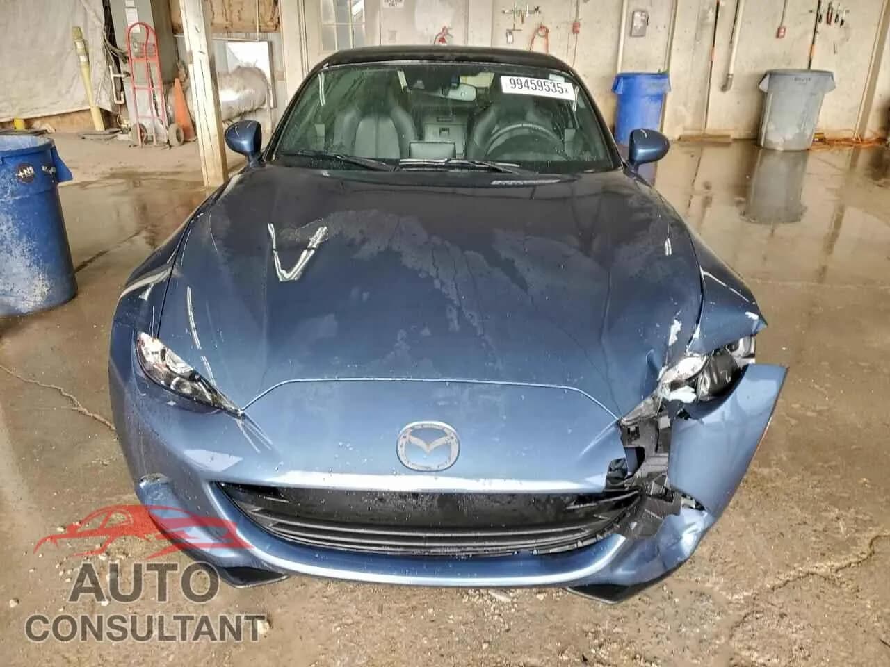 2017 MAZDA MX5 Damaged VIN JM1NDAD70H0123705 – interior seats 2017 MAZDA MX5 Damaged VIN JM1NDAD70H0123705 – interior seats