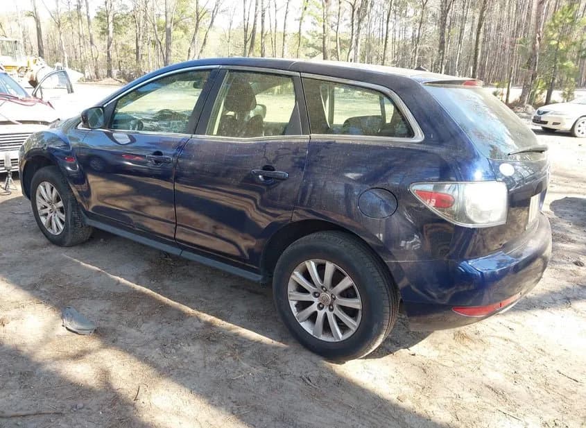 2011 MAZDA CX-7 Used VIN JM3ER2A59B0402191 – trunk area 2011 MAZDA CX-7 Used VIN JM3ER2A59B0402191 – trunk area