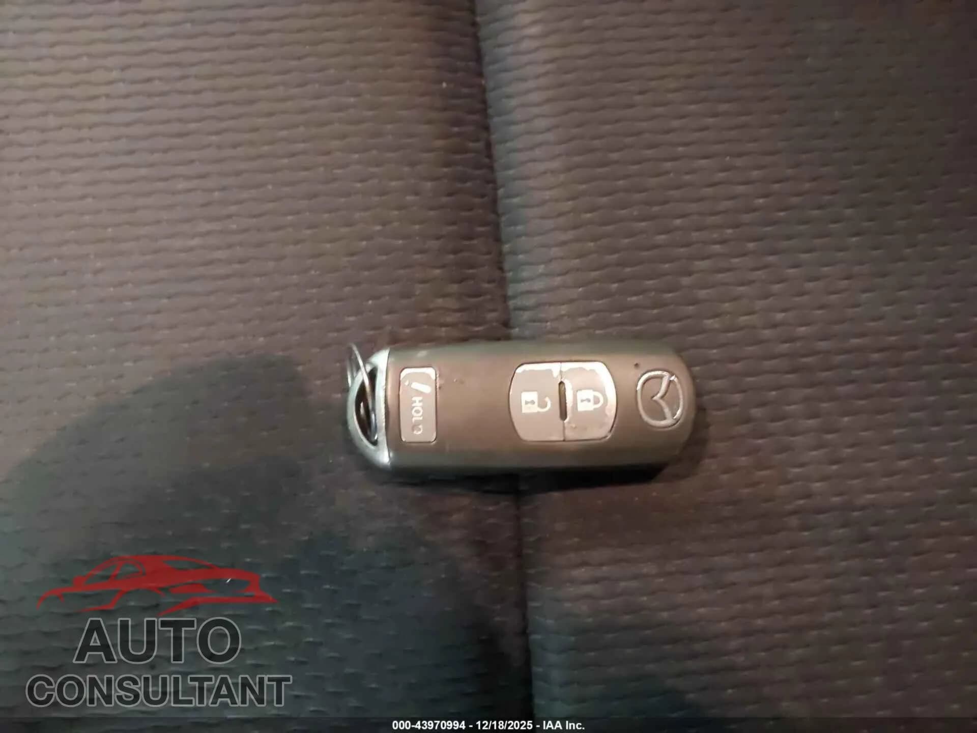 2015 MAZDA CX-5 Damaged VIN JM3KE4BY5F0511417 – photo 11 2015 MAZDA CX-5 Damaged VIN JM3KE4BY5F0511417 – photo 11