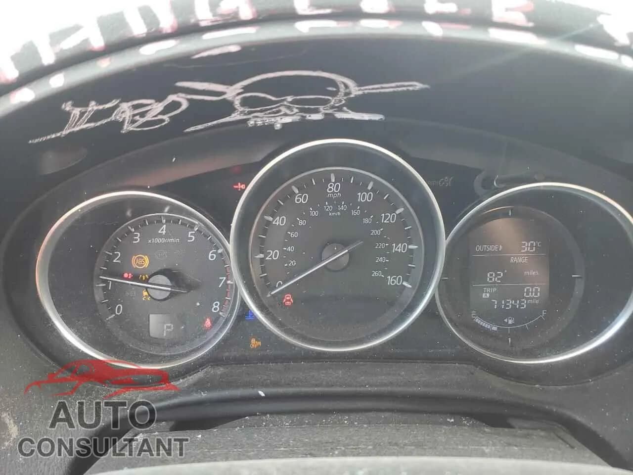 2016 MAZDA CX-5 Damaged VIN JM3KE4DY2G0749143 – trunk area 2016 MAZDA CX-5 Damaged VIN JM3KE4DY2G0749143 – trunk area