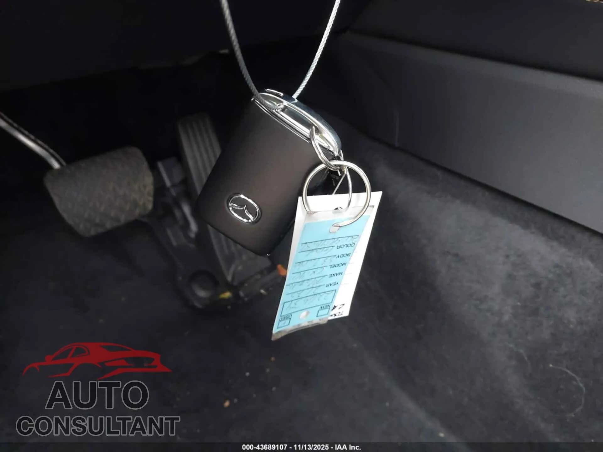 2025 MAZDA CX-90 Damaged VIN JM3KKBHDXS1226539 – photo 11 2025 MAZDA CX-90 Damaged VIN JM3KKBHDXS1226539 – photo 11