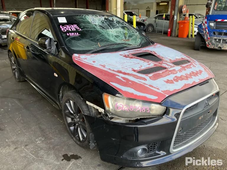 2009 Mitsubishi Lancer Used VIN JMFLMCX4A9U000438 – exterior detail 2009 Mitsubishi Lancer Used VIN JMFLMCX4A9U000438 – exterior detail