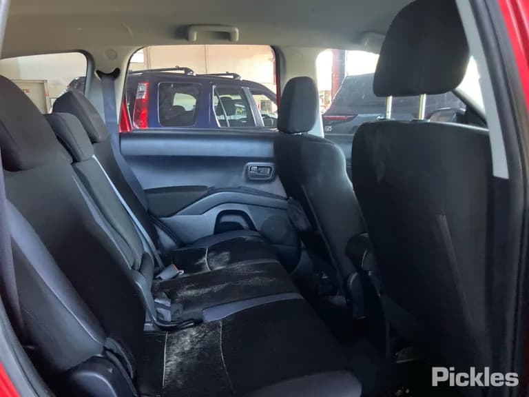 2009 Mitsubishi Outlander - VIN JMFXTCW5WAZ000871 2009 Mitsubishi Outlander VIN JMFXTCW5WAZ000871