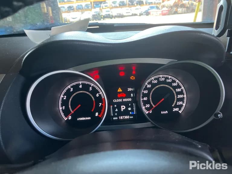 2009 Mitsubishi Outlander Used VIN JMFXTCW5WAZ000871 – side profile 2009 Mitsubishi Outlander Used VIN JMFXTCW5WAZ000871 – side profile