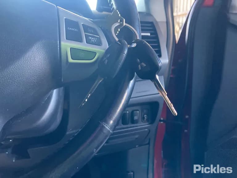 2009 Mitsubishi Outlander Used VIN JMFXTCW5WAZ000871 – photo 18 2009 Mitsubishi Outlander Used VIN JMFXTCW5WAZ000871 – photo 18