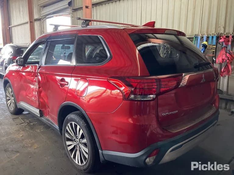 2018 Mitsubishi Outlander Used VIN JMFXTGF8WKZ001591 – odometer reading 2018 Mitsubishi Outlander Used VIN JMFXTGF8WKZ001591 – odometer reading