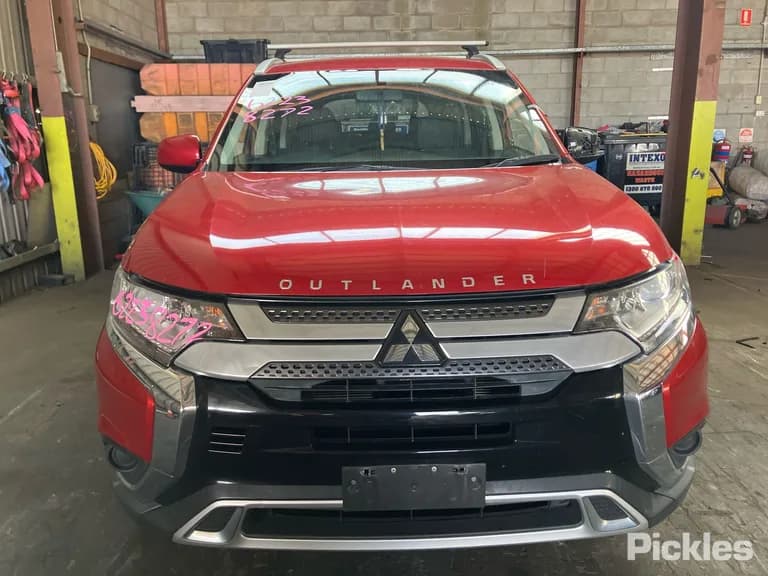 2018 Mitsubishi Outlander Used VIN JMFXTGF8WKZ001591 – photo 22 2018 Mitsubishi Outlander Used VIN JMFXTGF8WKZ001591 – photo 22