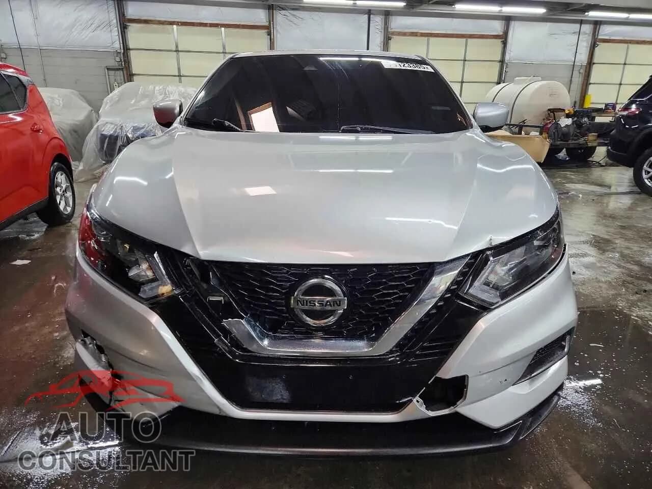 2021 NISSAN ROGUE Damaged VIN JN1BJ1AW9MW663362 – interior seats 2021 NISSAN ROGUE Damaged VIN JN1BJ1AW9MW663362 – interior seats