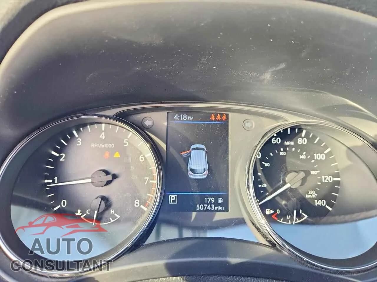 2020 NISSAN ROGUE Damaged VIN JN1BJ1CW1LW647667 – trunk area 2020 NISSAN ROGUE Damaged VIN JN1BJ1CW1LW647667 – trunk area