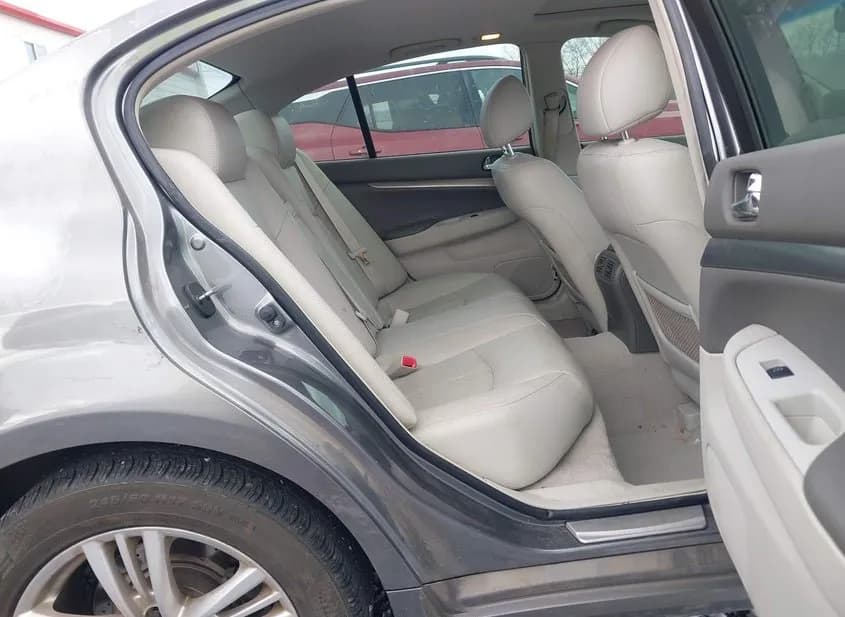 2012 INFINITI G37 Used VIN JN1CV6AR4CM671704 – exterior detail 2012 INFINITI G37 Used VIN JN1CV6AR4CM671704 – exterior detail