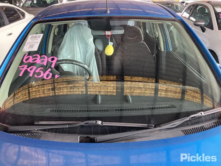 2010 Nissan Micra Used VIN JN1FBAK12A0519767 – engine bay 2010 Nissan Micra Used VIN JN1FBAK12A0519767 – engine bay