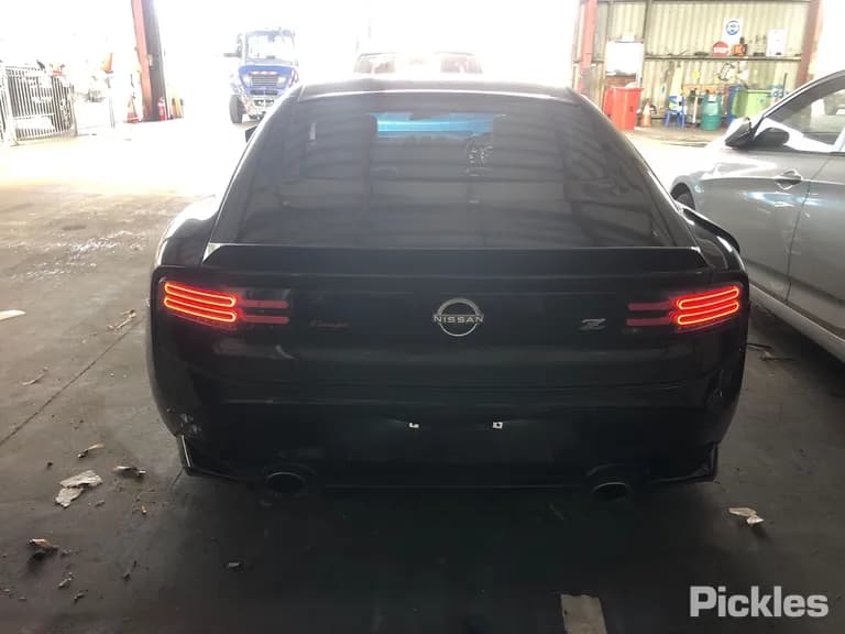2023 Nissan Z Used VIN JN1GBAZ34A0200727 – engine bay 2023 Nissan Z Used VIN JN1GBAZ34A0200727 – engine bay