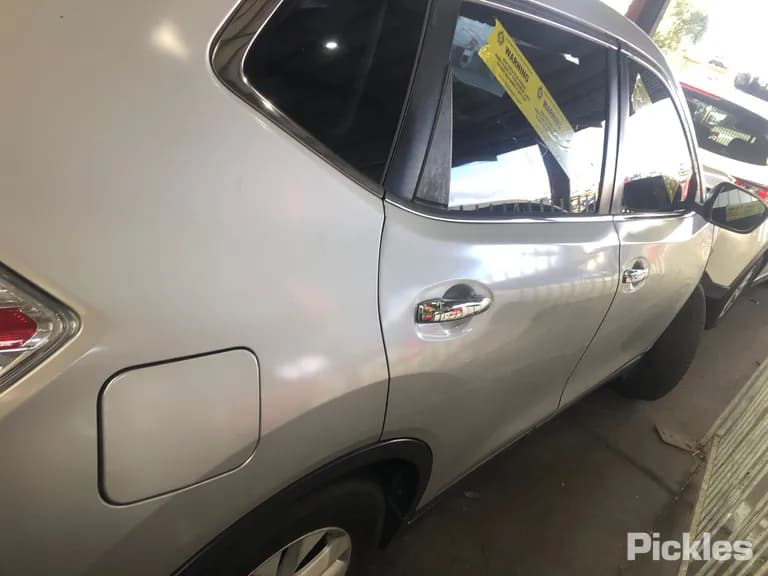 2014 Nissan X-Trail Used VIN JN1JBAT32A0001900 – dashboard 2014 Nissan X-Trail Used VIN JN1JBAT32A0001900 – dashboard