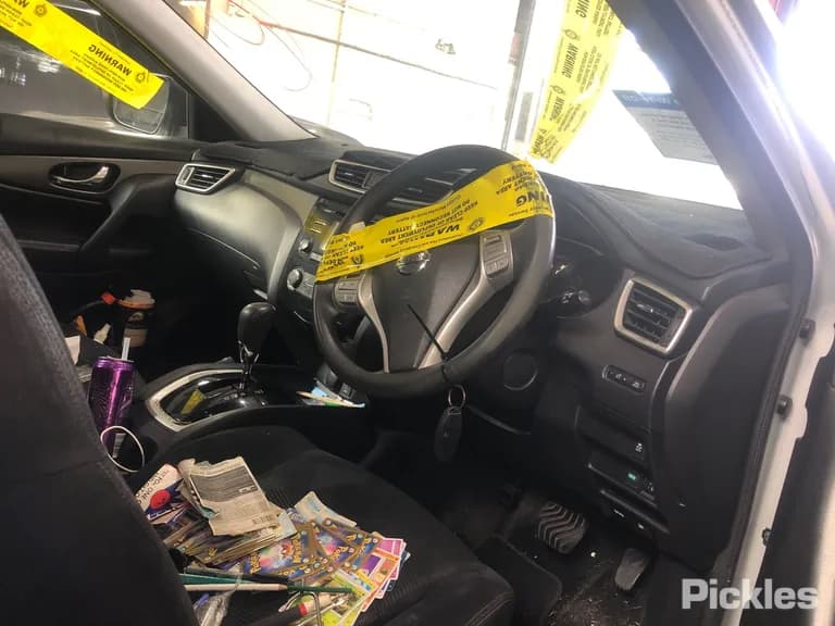 2014 Nissan X-Trail Used VIN JN1JBAT32A0001900 – interior seats 2014 Nissan X-Trail Used VIN JN1JBAT32A0001900 – interior seats