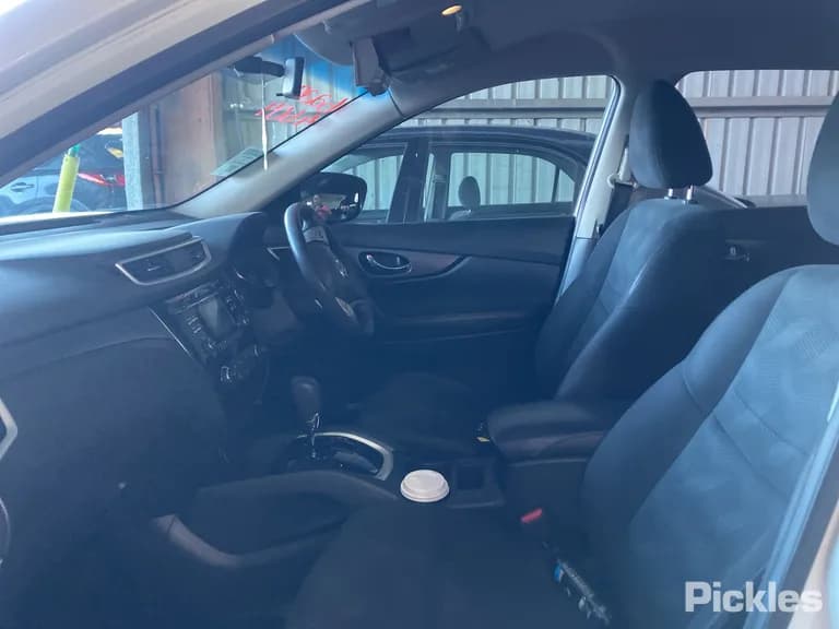 2016 Nissan X-Trail Used VIN JN1JBAT32A0502889 – side profile 2016 Nissan X-Trail Used VIN JN1JBAT32A0502889 – side profile