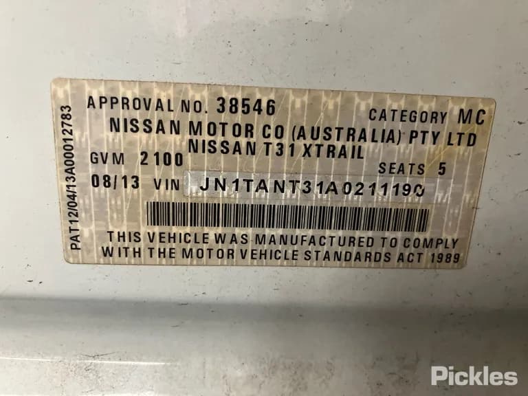 2013 Nissan X-Trail Used VIN JN1TANT31A0211190 – interior seats 2013 Nissan X-Trail Used VIN JN1TANT31A0211190 – interior seats
