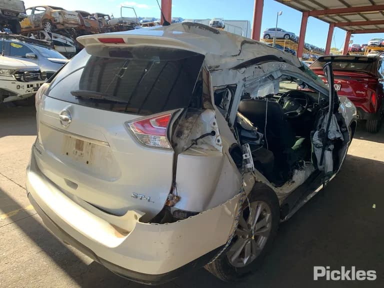 2016 Nissan X-Trail Used VIN JN1TBAT32A0009557 – side profile 2016 Nissan X-Trail Used VIN JN1TBAT32A0009557 – side profile