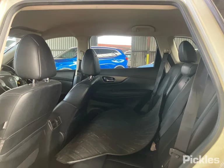 2015 Nissan X-Trail Used VIN JN1TBAT32A0500901 – photo 12 2015 Nissan X-Trail Used VIN JN1TBAT32A0500901 – photo 12
