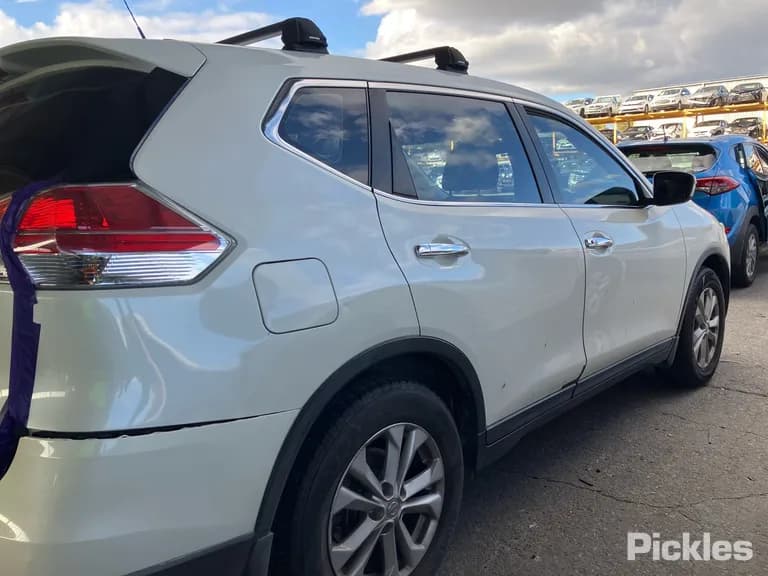 2014 Nissan X-Trail Used VIN JN1TBNT32A0001011 – photo 17 2014 Nissan X-Trail Used VIN JN1TBNT32A0001011 – photo 17