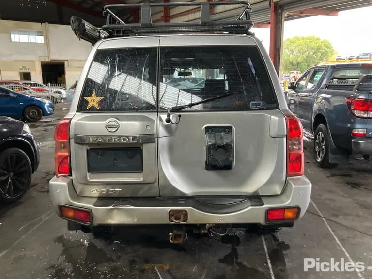 2013 Nissan Patrol Used VIN JN1TESY61A0422674 – photo 19 2013 Nissan Patrol Used VIN JN1TESY61A0422674 – photo 19