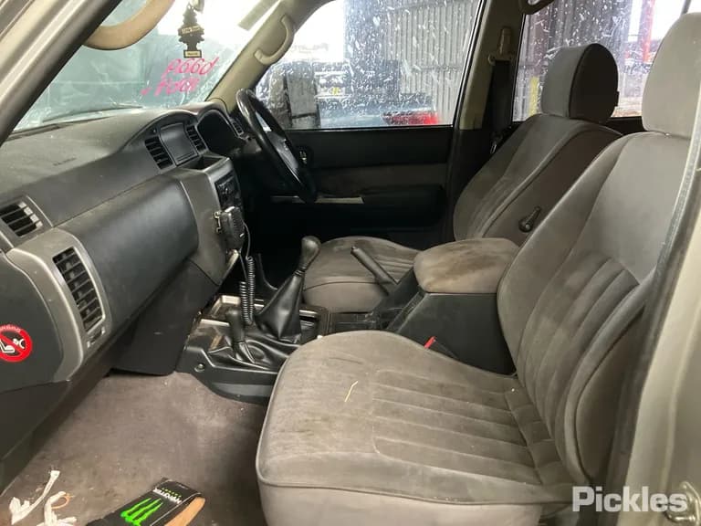 2013 Nissan Patrol Used VIN JN1TESY61A0422674 – photo 24 2013 Nissan Patrol Used VIN JN1TESY61A0422674 – photo 24