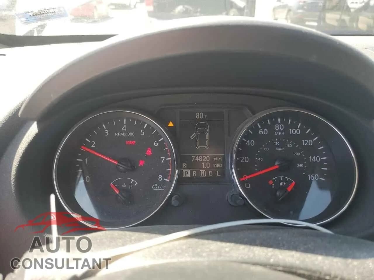 2013 NISSAN ROGUE Damaged VIN JN8AS5MT4DW011025 – trunk area 2013 NISSAN ROGUE Damaged VIN JN8AS5MT4DW011025 – trunk area