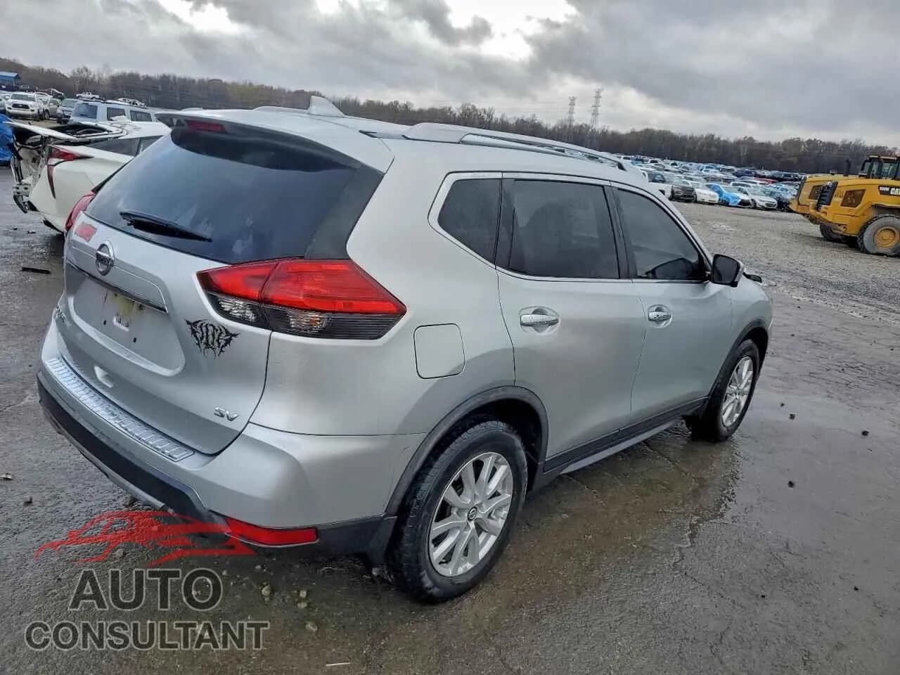 2017 NISSAN ROGUE Damaged VIN JN8AT2MT4HW404752 – side profile 2017 NISSAN ROGUE Damaged VIN JN8AT2MT4HW404752 – side profile