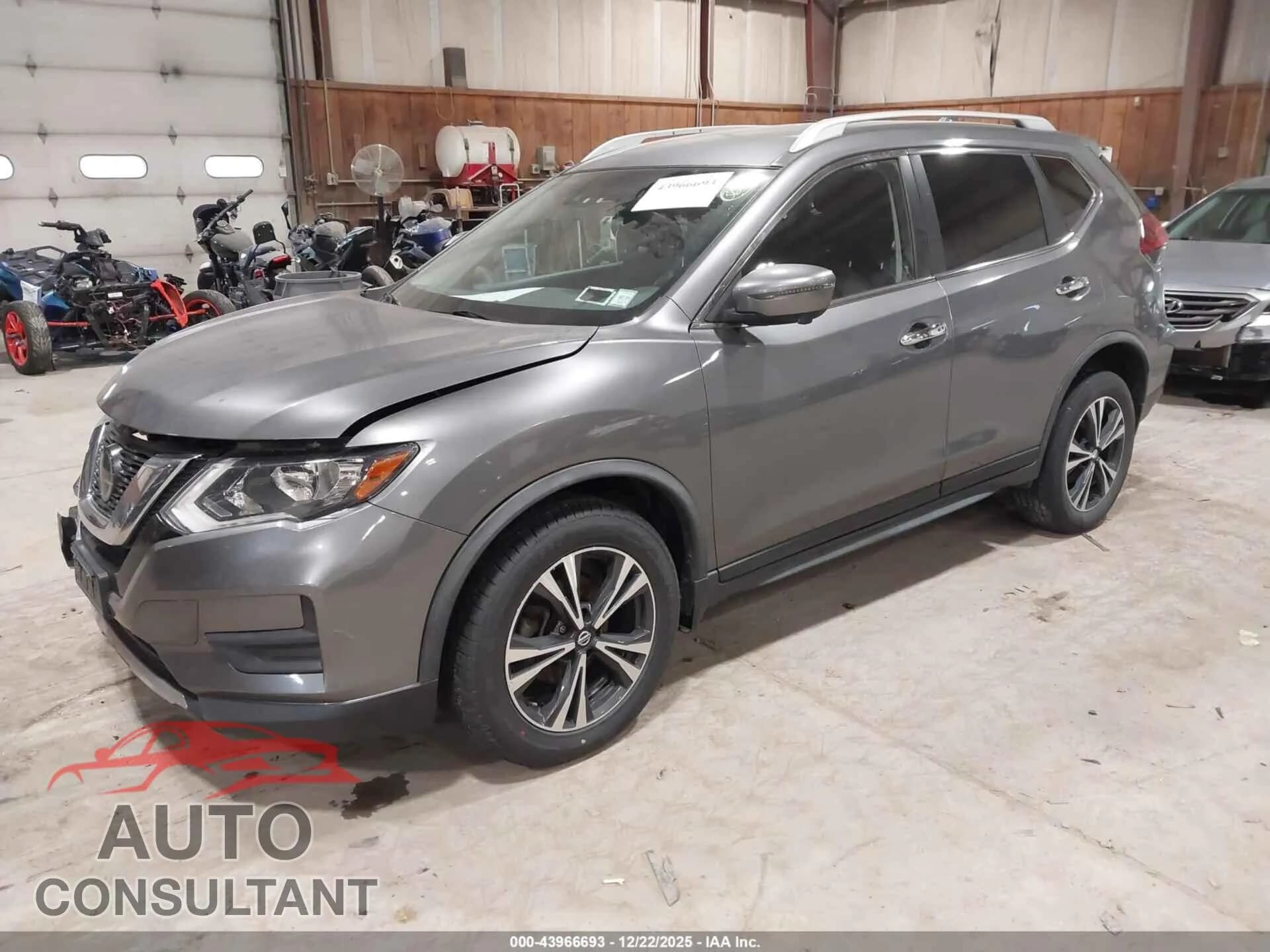 2020 NISSAN ROGUE Damaged VIN JN8AT2MV1LW116715 – rear exterior 2020 NISSAN ROGUE Damaged VIN JN8AT2MV1LW116715 – rear exterior