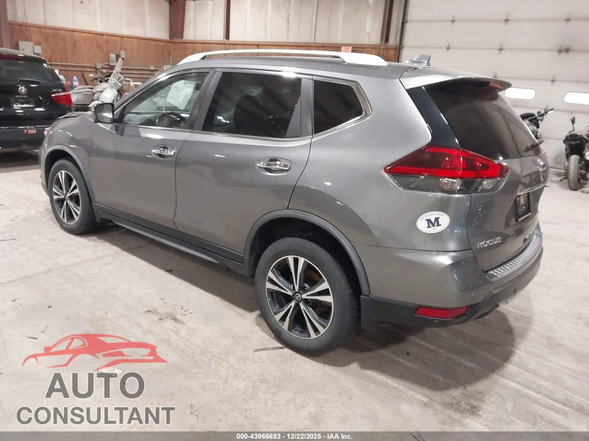 2020 NISSAN ROGUE Damaged VIN JN8AT2MV1LW116715 – side profile 2020 NISSAN ROGUE Damaged VIN JN8AT2MV1LW116715 – side profile