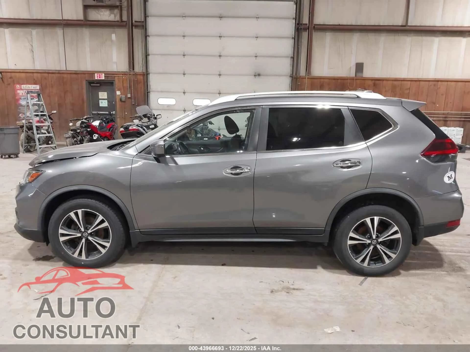 2020 NISSAN ROGUE Damaged VIN JN8AT2MV1LW116715 – photo 14 2020 NISSAN ROGUE Damaged VIN JN8AT2MV1LW116715 – photo 14