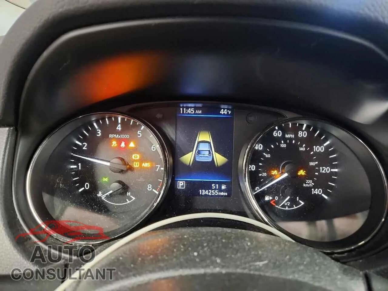 2019 NISSAN ROGUE Damaged VIN JN8AT2MV2KW381903 – trunk area 2019 NISSAN ROGUE Damaged VIN JN8AT2MV2KW381903 – trunk area