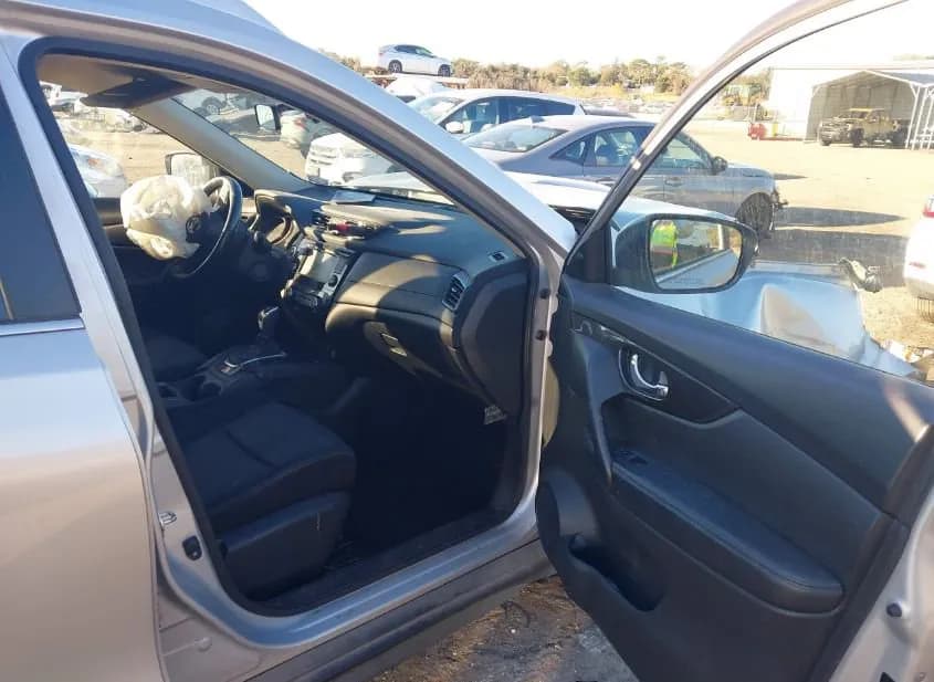 2018 NISSAN ROGUE Used VIN JN8AT2MV3JW354028 – photo 15 2018 NISSAN ROGUE Used VIN JN8AT2MV3JW354028 – photo 15