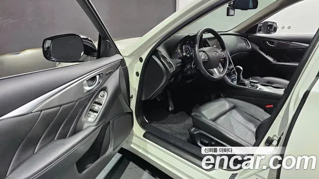 2017 Infiniti Q50 3.5 Hybird Style Sold VIN JNKAV71E3GM580502 – exterior detail 2017 Infiniti Q50 3.5 Hybird Style Sold VIN JNKAV71E3GM580502 – exterior detail