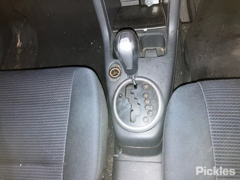 2008 Suzuki Swift Used VIN JSAEZC21S00420035 – dashboard 2008 Suzuki Swift Used VIN JSAEZC21S00420035 – dashboard
