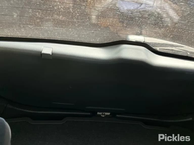 2009 Suzuki Swift Used VIN JSAEZC21S00556190 – exterior detail 2009 Suzuki Swift Used VIN JSAEZC21S00556190 – exterior detail