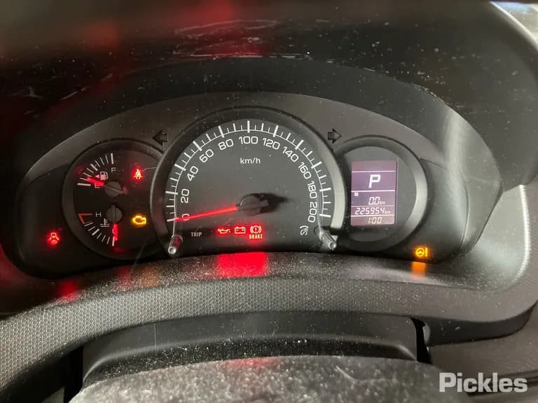 2013 Suzuki Swift Used VIN JSAFZC82S00138077 – side profile 2013 Suzuki Swift Used VIN JSAFZC82S00138077 – side profile